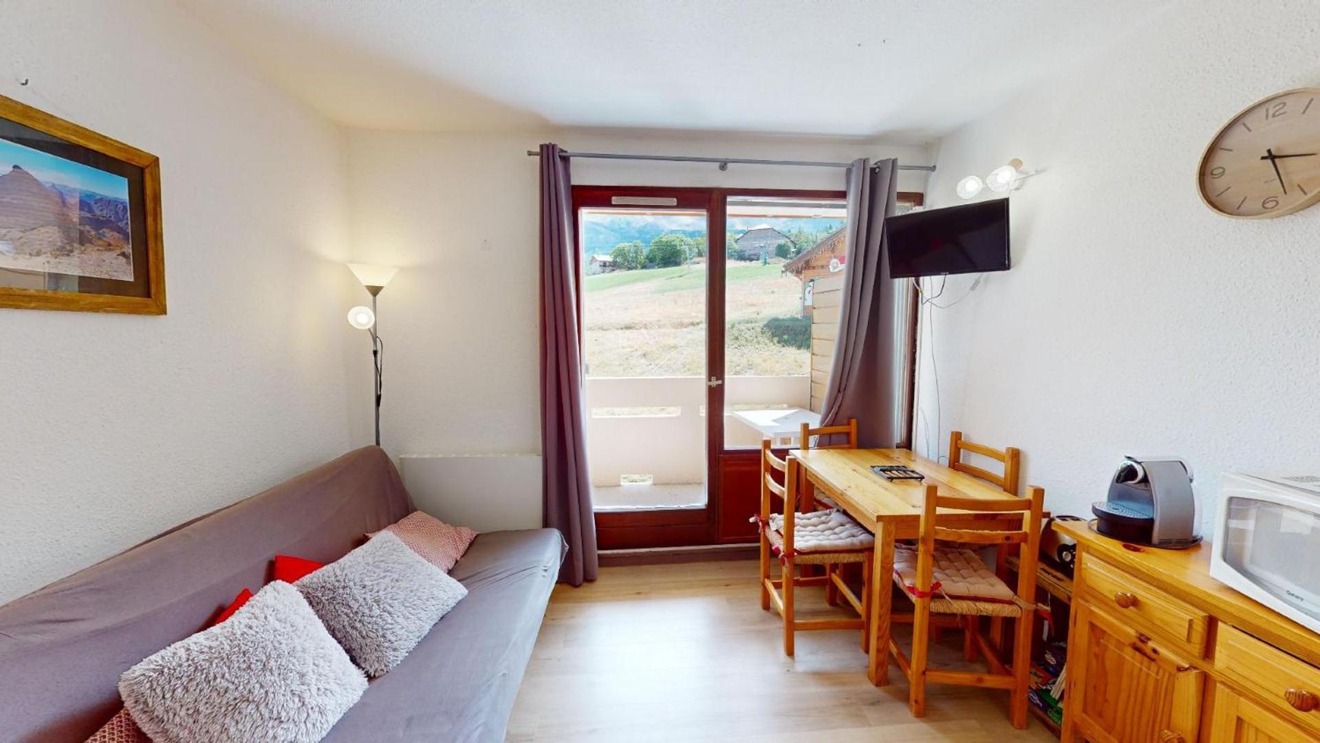4 Pers Le Sauze Pied Des Pistes De