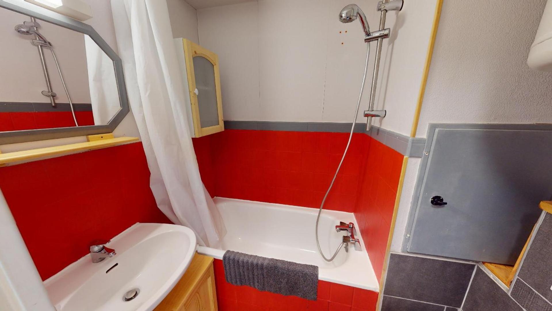 4 Pers Le Sauze Pied Des Pistes De Apartment